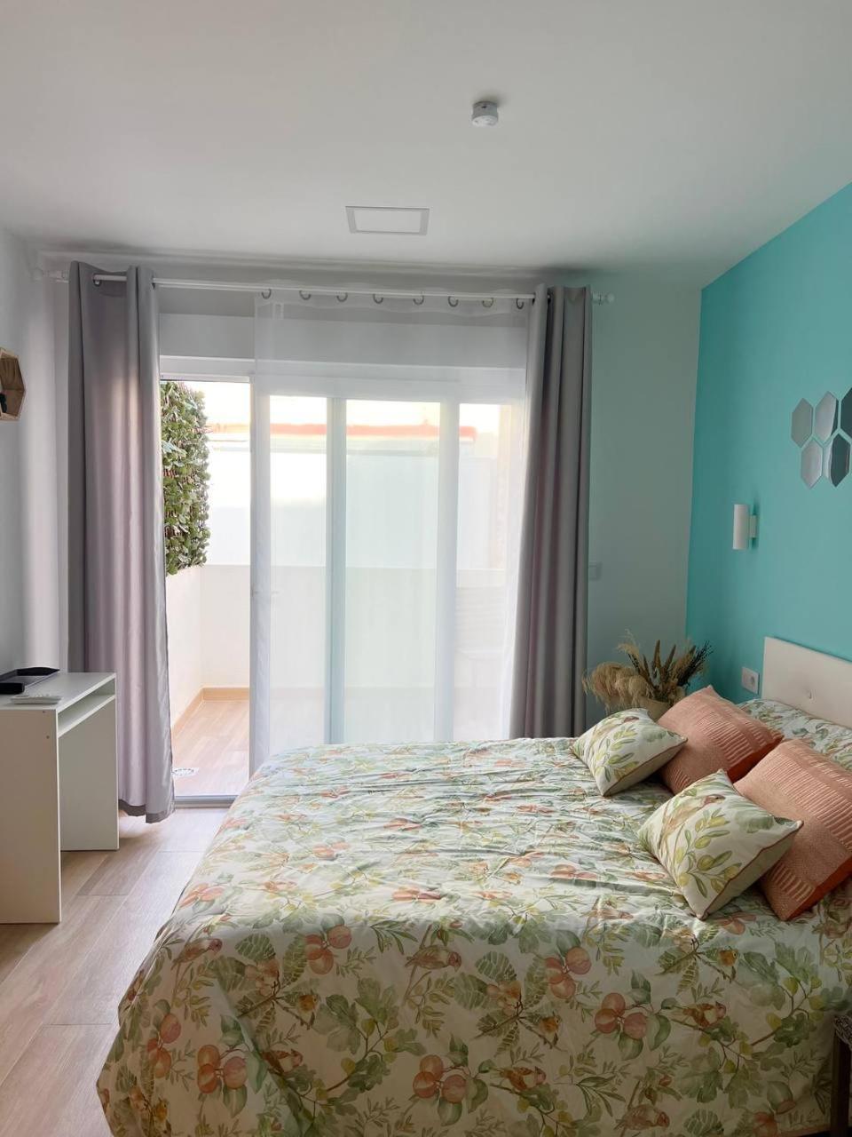 Pension Alicante Bergez Exterior foto